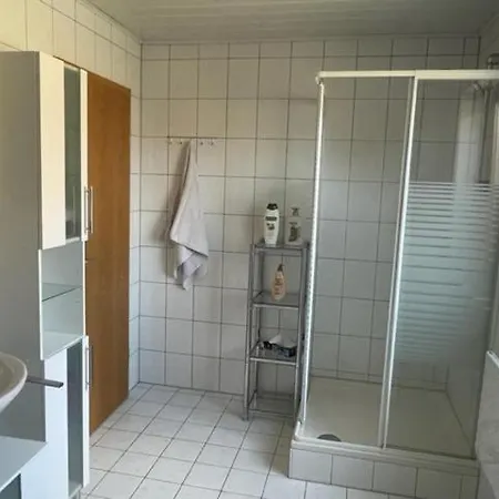 Zur Thusmuehle بيت للعطل Roslau
